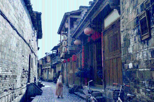 泫雅官宣恋情后口碑大跌,被圈内好友陆续取关
